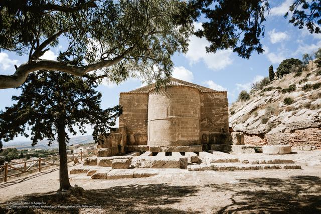Temple of Demeter, back
